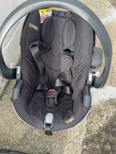 BeSafe iZi Go Modular X1 i-Size Baby Car Seat + ISOFIX Base
