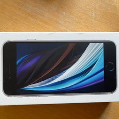 iPhone 16 SE box