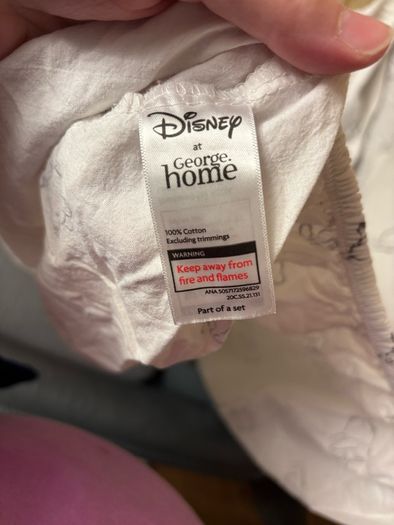 Winnie the Pooh cot bed sheet