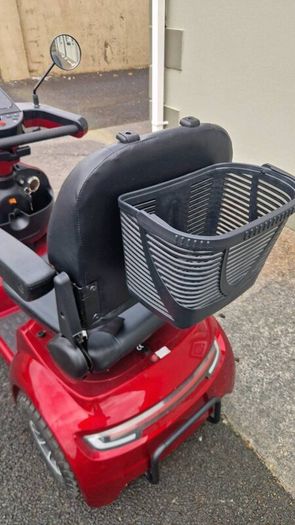 Mobility scooter