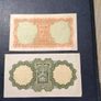 Tw0   Banknotes Image 3
