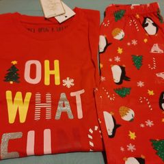 Girls Christmas pyjamas 6-7 years BNWT