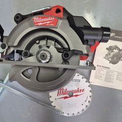 Milwaukee M18FCS552 FUEL Gen2 165mm Circular Saw Body