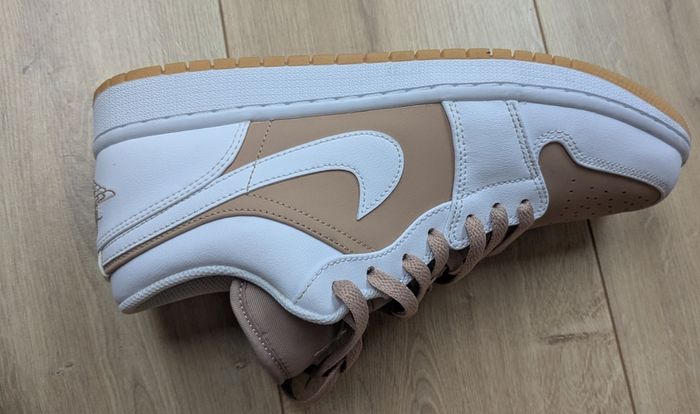 Jordan 1 Low "Hemp/White" sneakers