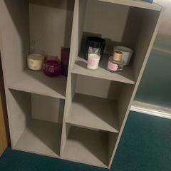 Storage Shelf Unit