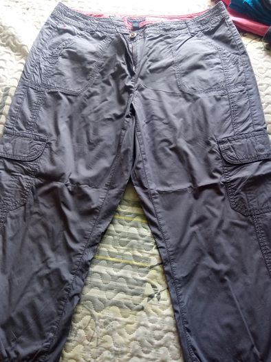 Tommy Hilfiger grey 3/4 lengths