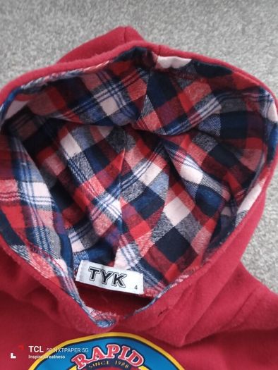 boy's hoodie. Age3