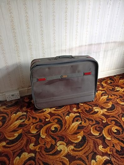 American Tourister By Samsonite - Applite 4 Eco Lightweight Suitcase