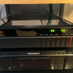 Rare Meridian 502 preamp +Meridian 559 power amp+ Meridian remote control