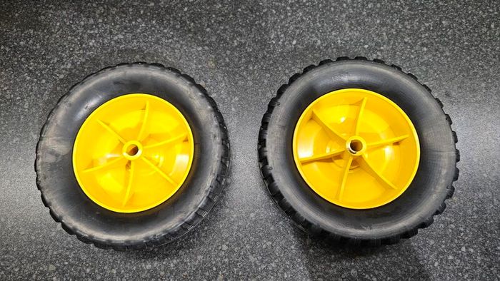 Dewalt saw stand wheels