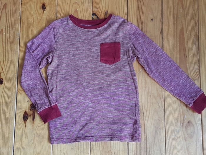 Age 7 NEXT Wine Top