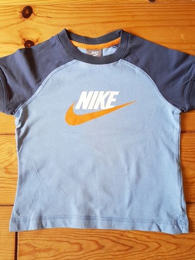 Size XS NIKE Teeshirt
