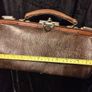 antique Gladstone doctors bag Image 9