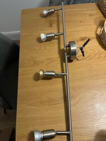 Free light fittings