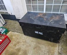 van vault tool box