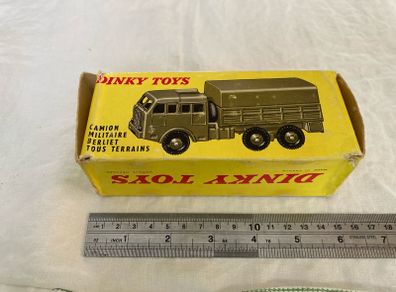 Dinky 818. Camion Militaire Berliet tous terrains. Meccano French manufactured. In box. Excellent condition.