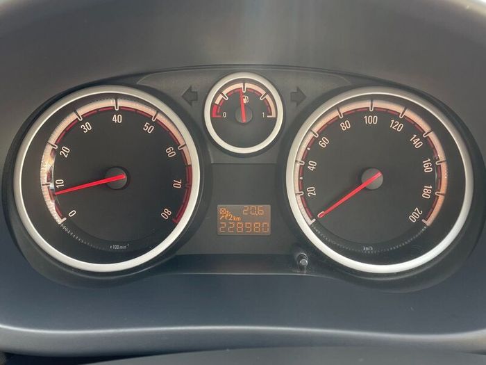 Opel Corsa 2008 1 Owner