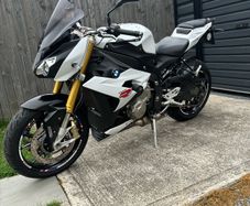 bmw s1000r
