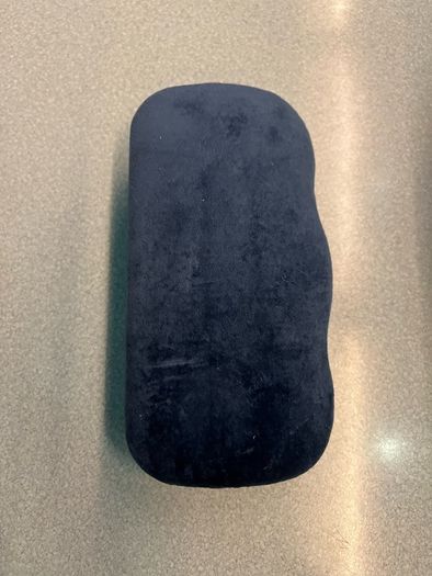Gucci sunglasses Genuine suede hard case