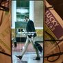 LG G6 mobile phone, 32GB, sim tray missing, excellent cosmetic condition otherwise Image 5