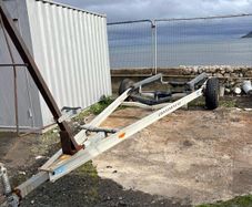 Boat trailer