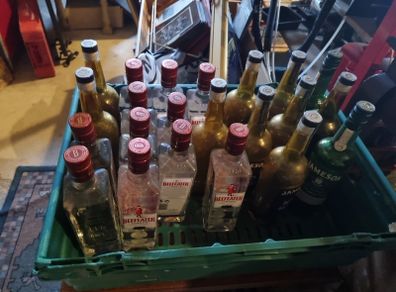 job lot dummy bottles