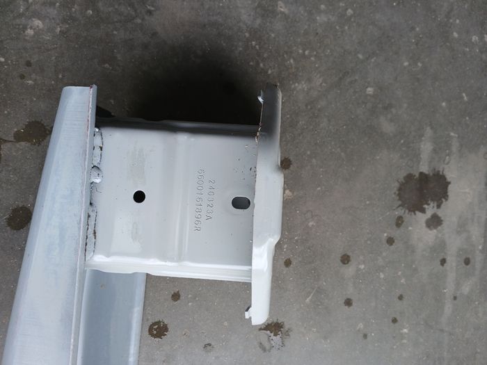 Genuine Volvo Xc30 Rear Bumper Impact Bar 80013953