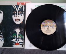 Lp. KISS.Dynasty. Casablanca rec.79.PRICE 42 Exc,cond..