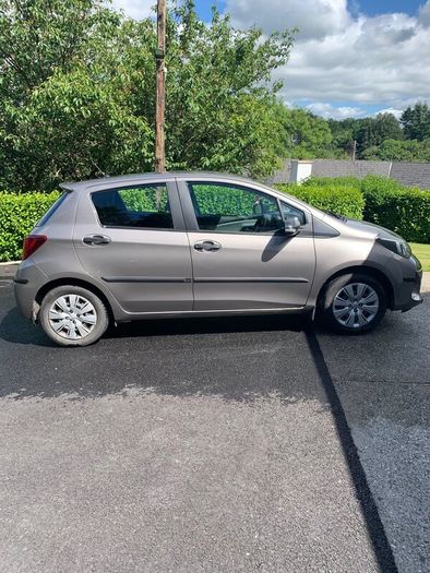Toyota Yaris 2015