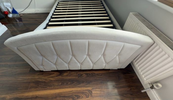 ottoman 4' bed