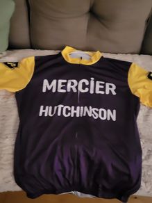Retro cycling jersey