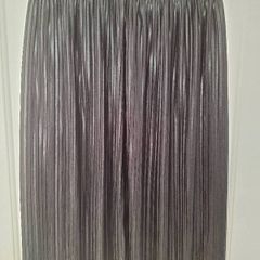 Skirt from QUIZ .. Black.. Size: 14 UK