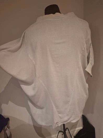 Cos Top Size 18+