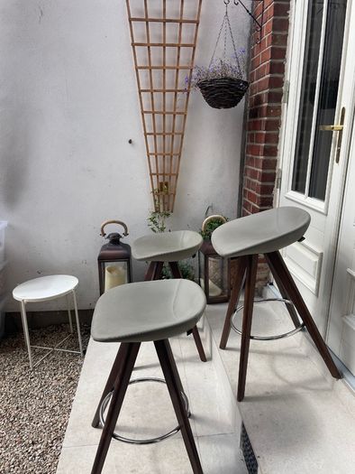 Stools kitchen designer
