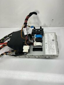 BMW F20 F30 F31 F32 F36 4 Series Body Control Module Unit FEM ECU LR01 684389802 a2l4b41s