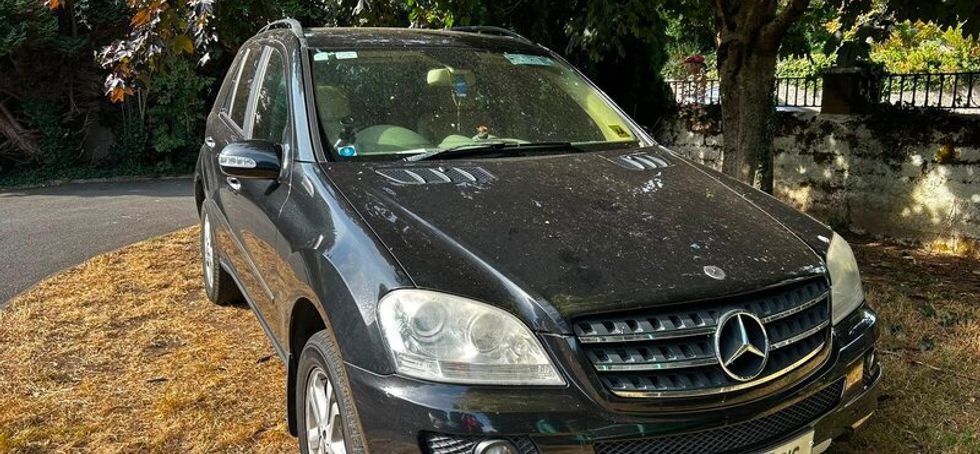 Mercedes ml 320 5seater crew cab 333tax mint
