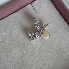 Pandora baby treasures charm with Teddy Bear, Pacifier and enamel heart very good condition