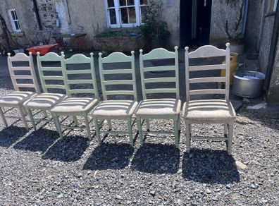 Free Chairs