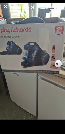 vacuum cleaner