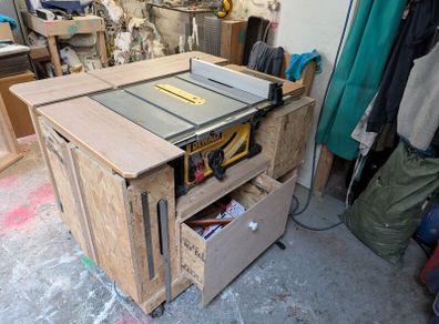 custom site saw bench