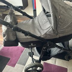 Venicci Travel System  Full Bundle (ISOFIX Base Included)