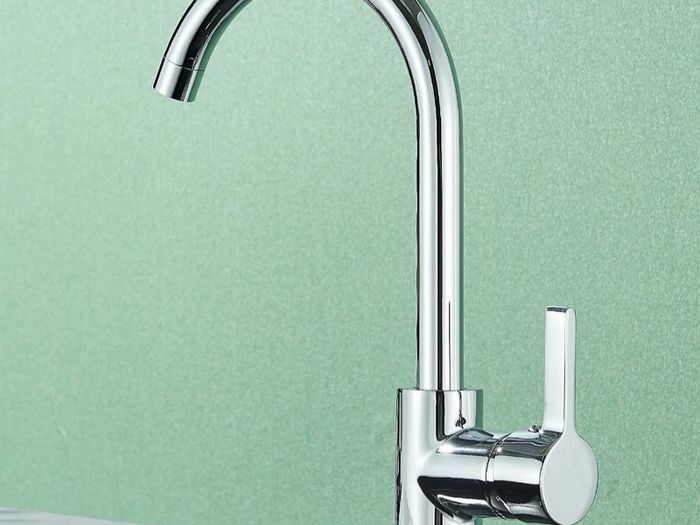NEW Kitchen Sink Mixer Tap Swivel Single Lever Mono Chrome Faucet