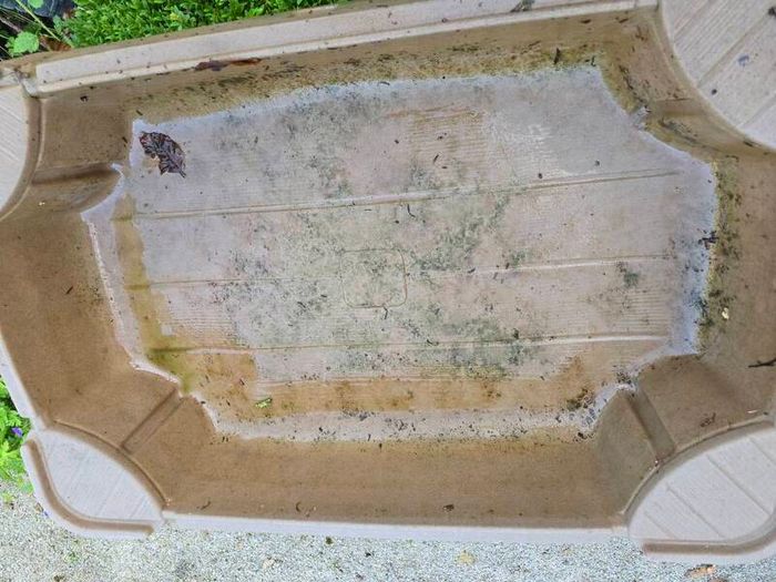 Sand or Water Pit