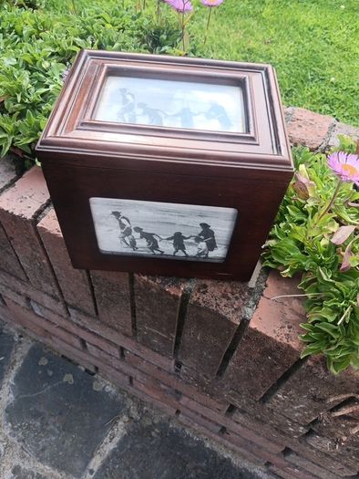 vintage wooden photo frame