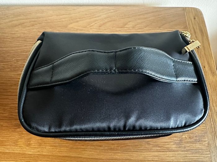 New Kestrel travel toiletries / makeup / cosmetics bag