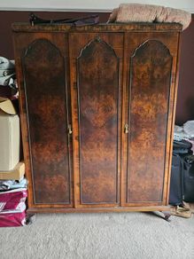 wardrobe