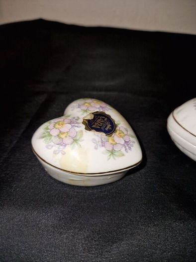 2 Royal Tara Trinket boxes