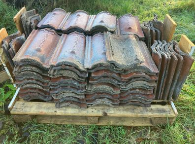 Weatherwell roof tiles x 80