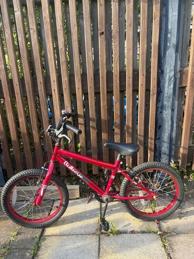 red Bullseye kids bike  18-inch wheels