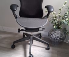 Herman Miller Mirra 2 Ergonomic Chair